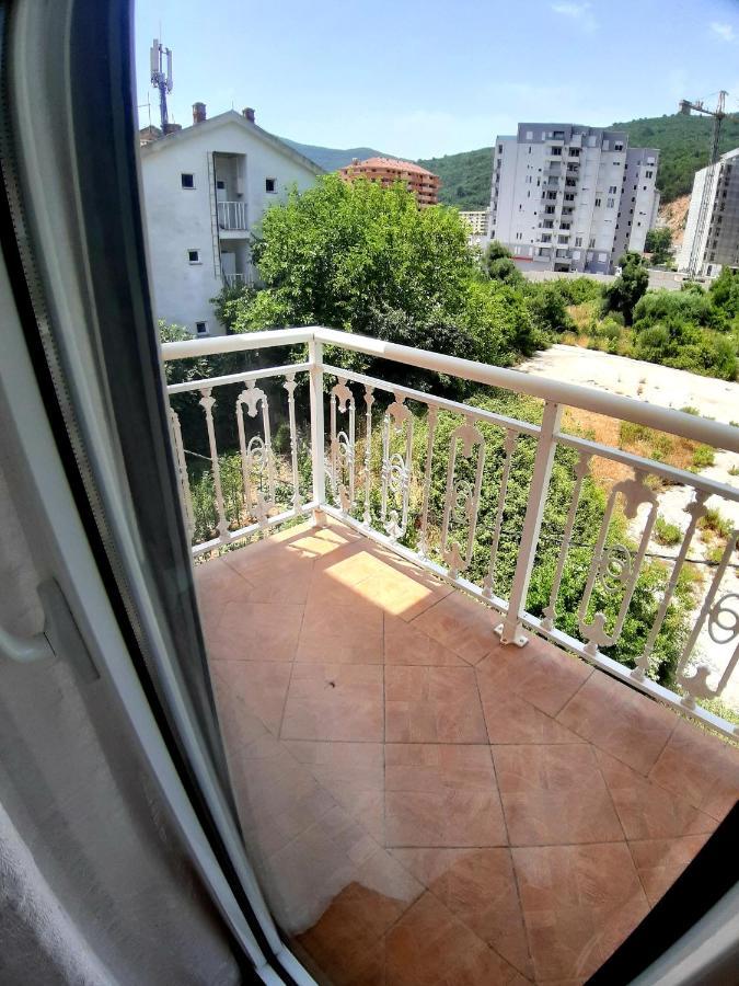 Apartments Parapid Будва Екстер'єр фото